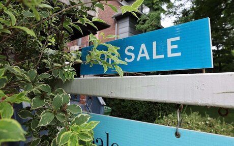 Average asking rents in Canada fell year-over-year every month of 2025: report