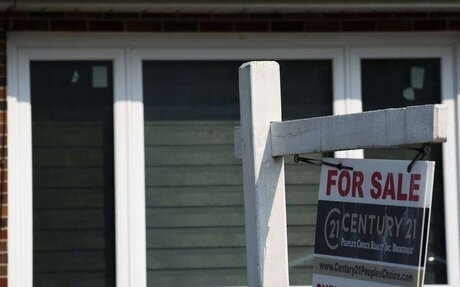 Trade war jitters send Canadian housing market into year-end slump, CREA reports