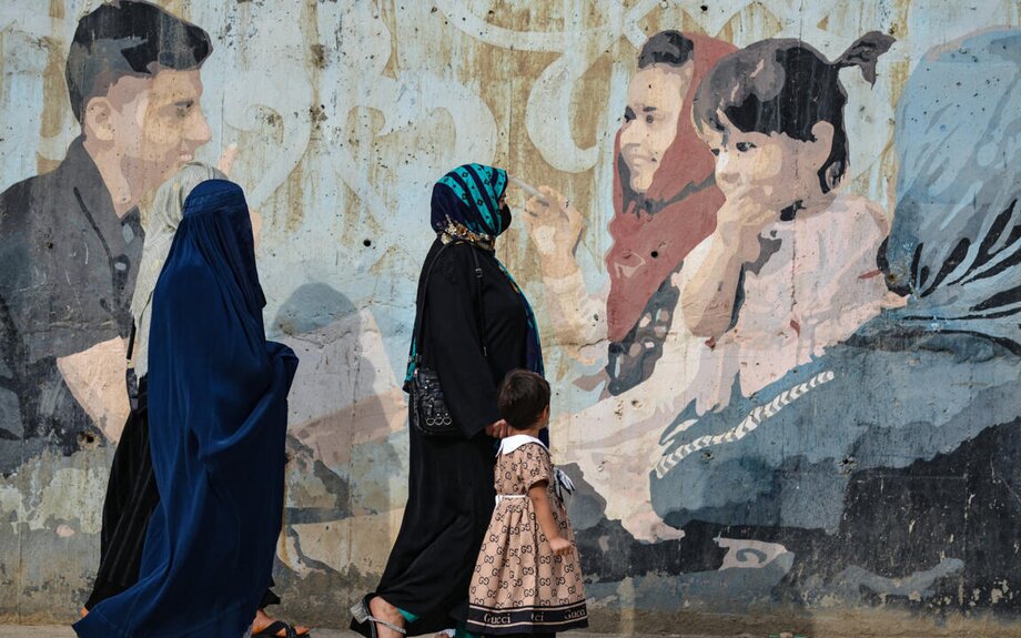 «Tout ce dont elles rêvent, c’est de partir»: le quotidien des Afghanes sous le régime ...