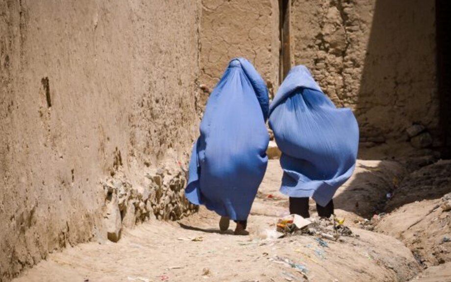Comment le monde a appris à vivre avec l'exclusion des femmes afghanes - THE DIPLOMAT