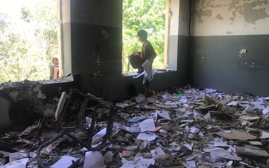 Le régime terroriste des talibans détruit à nouveau l'éducation