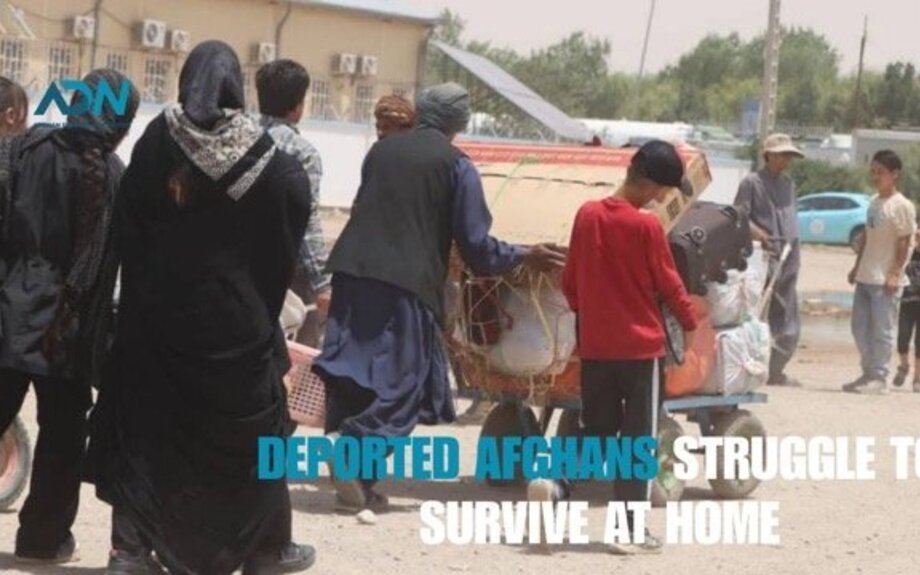 Les Afghans expulsés luttent pour survivre chez eux