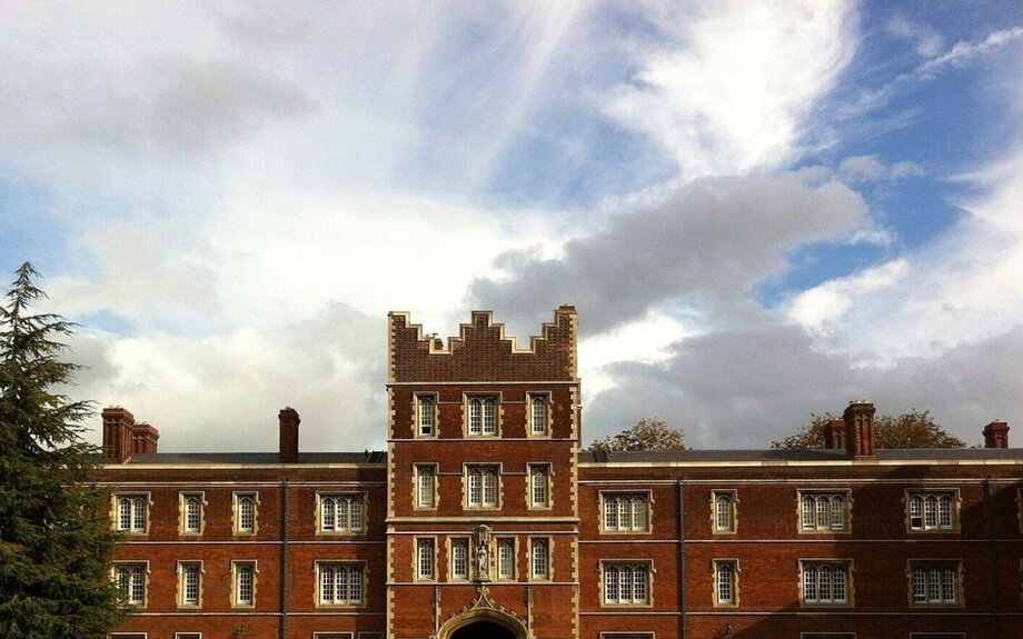 Les discussions à Cambridge peuvent-elles aider les Afghans à construire un avenir post...