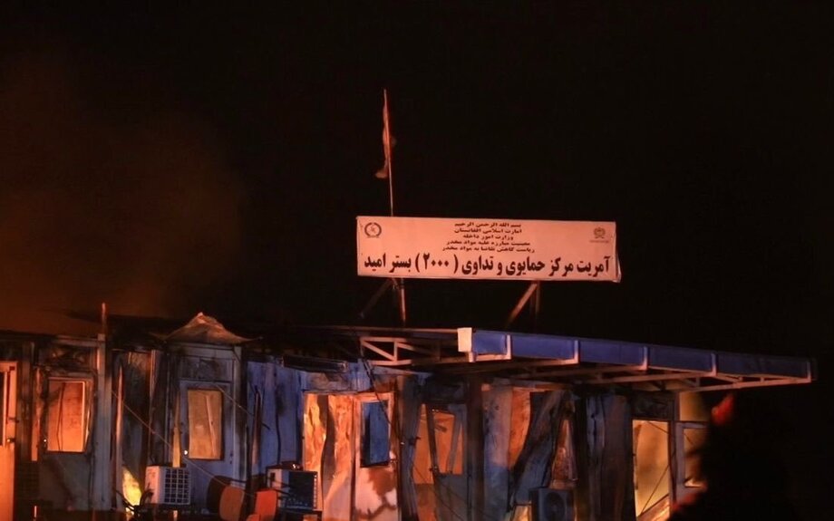 De Kaboul à la diaspora : deuil afghan unifié et analyses divergentes après le raid aérien pakistanais