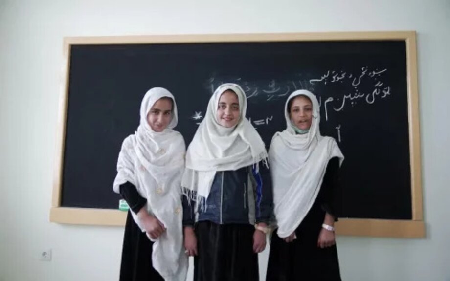 L'interdiction des Talibans sur l'éducation des filles en Afghanistan : la cloche de l'école sonnera-t-elle à nouveau un jour ?