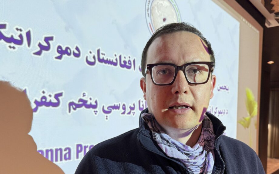 L'opposition afghane déçue par la rencontre entre le Japon et les talibans