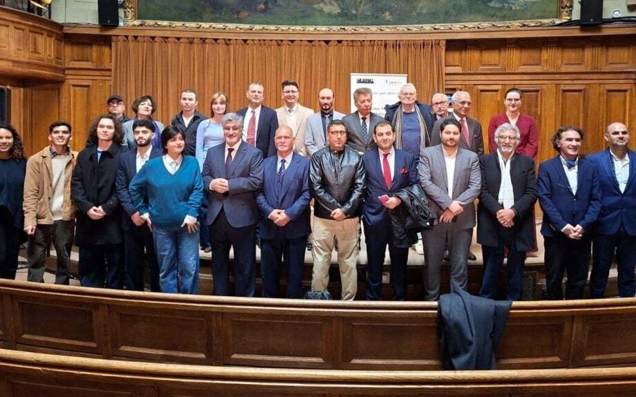 Conférence de Paris : exploration des dimensions philosophiques de la résistance des femmes afghanes sous le régime taliban