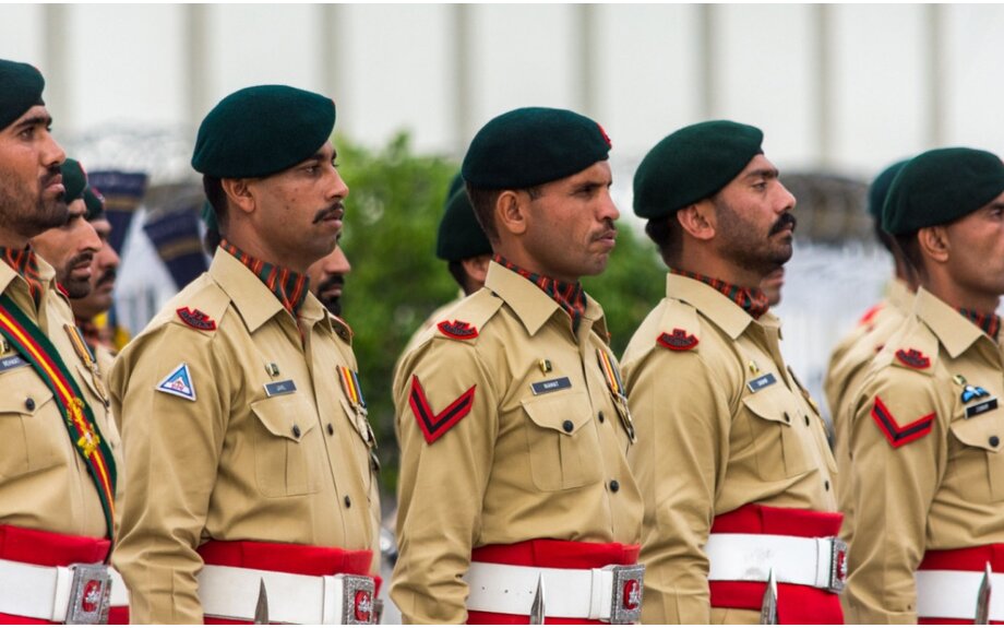 Le Pakistan déclare une « guerre ouverte » à l'Afghanistan : implications pour la région