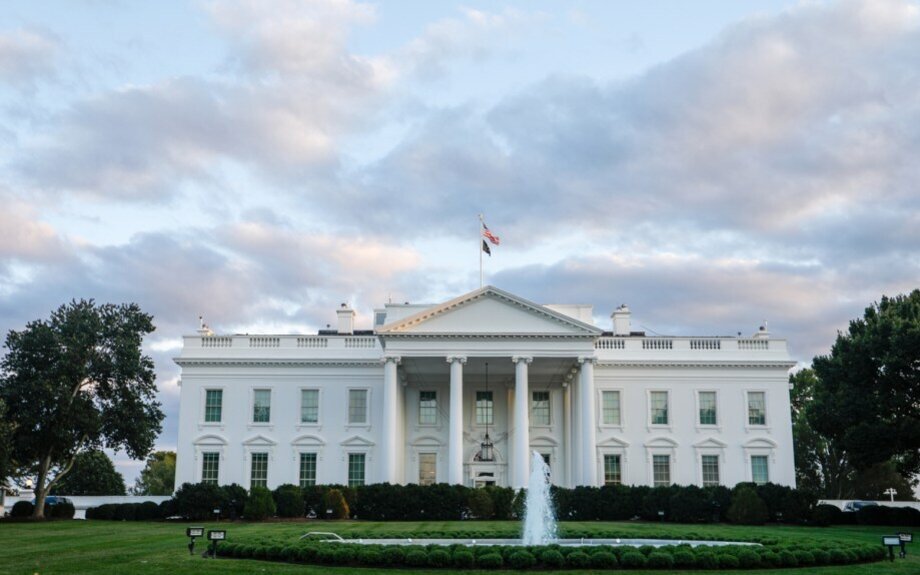 Comment le mythe du « seigneur de guerre » de Washington a contribué à ramener les talibans