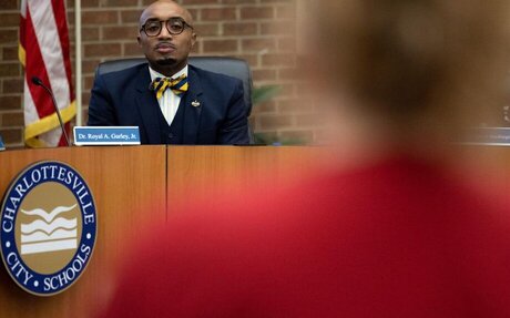 Charlottesville School Board to experiment with later meeting times