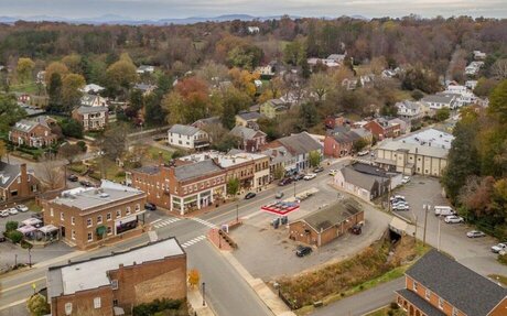 Former Scottsville town clerk under state investigation